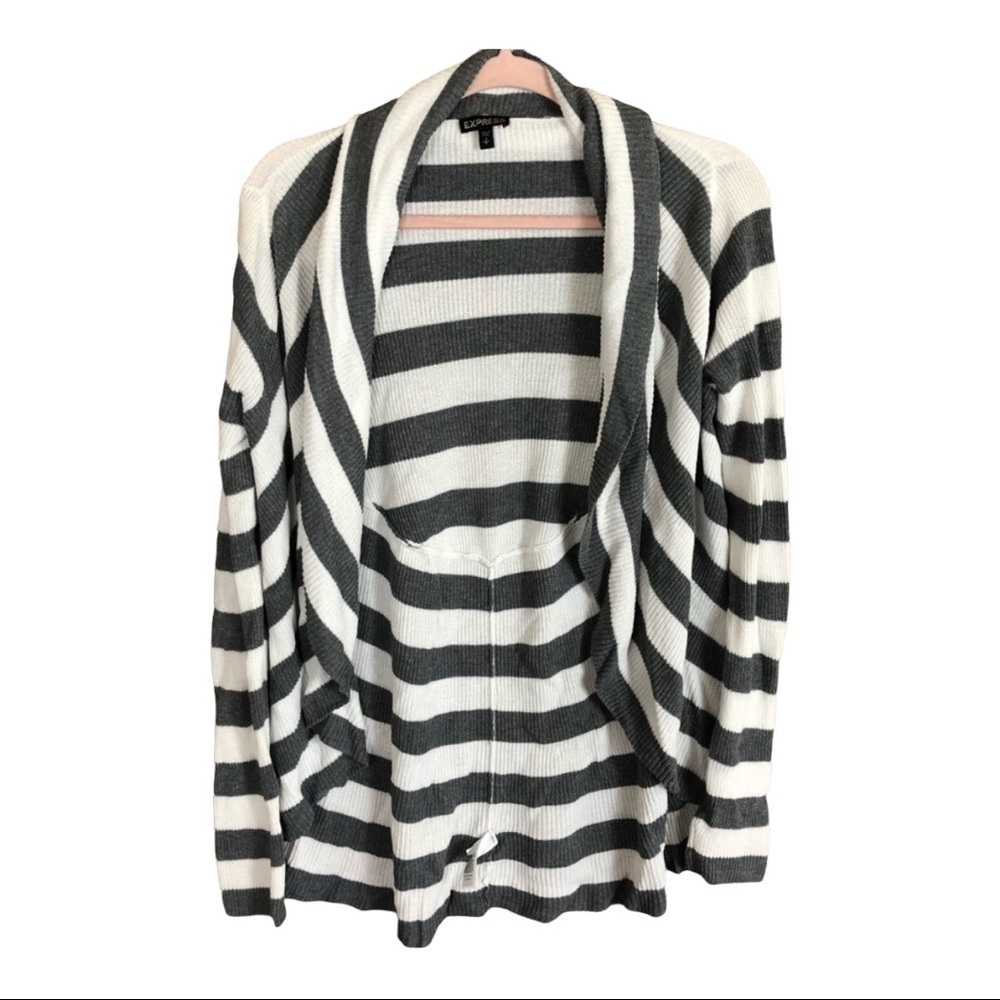 Express‎ striped sweater